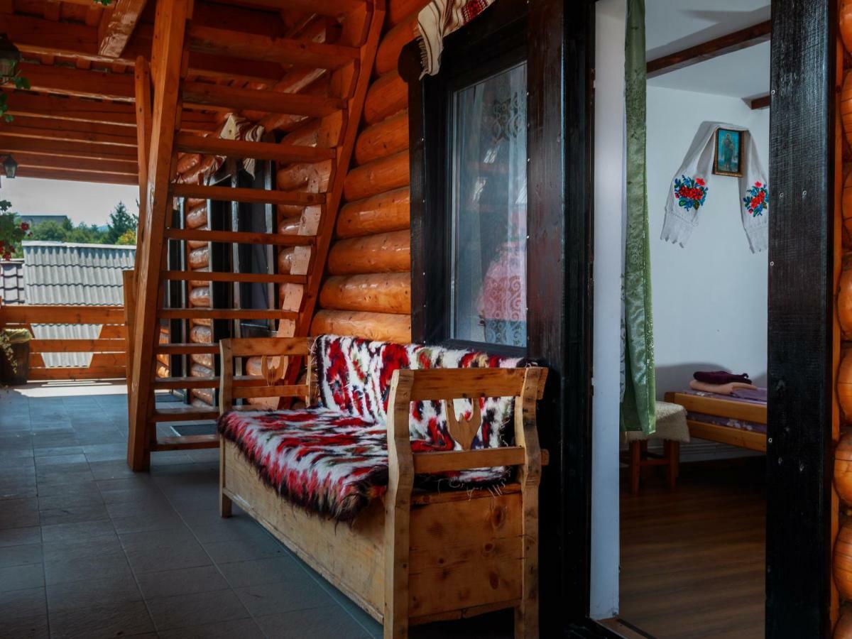 Pensiune Agroturistica "Casa Teodora" Budesti  ภายนอก รูปภาพ